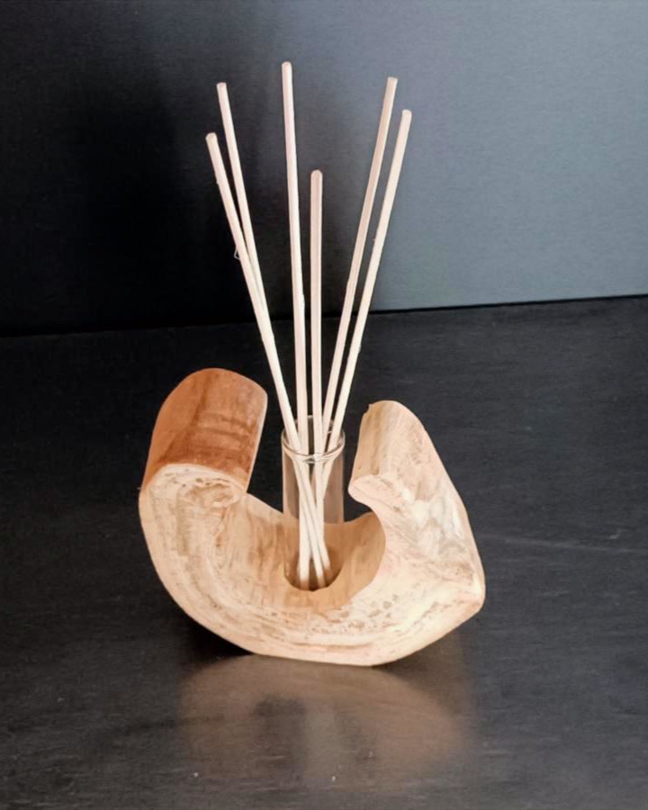 Vase ou diffuseur de parfum forme organique – Image 2